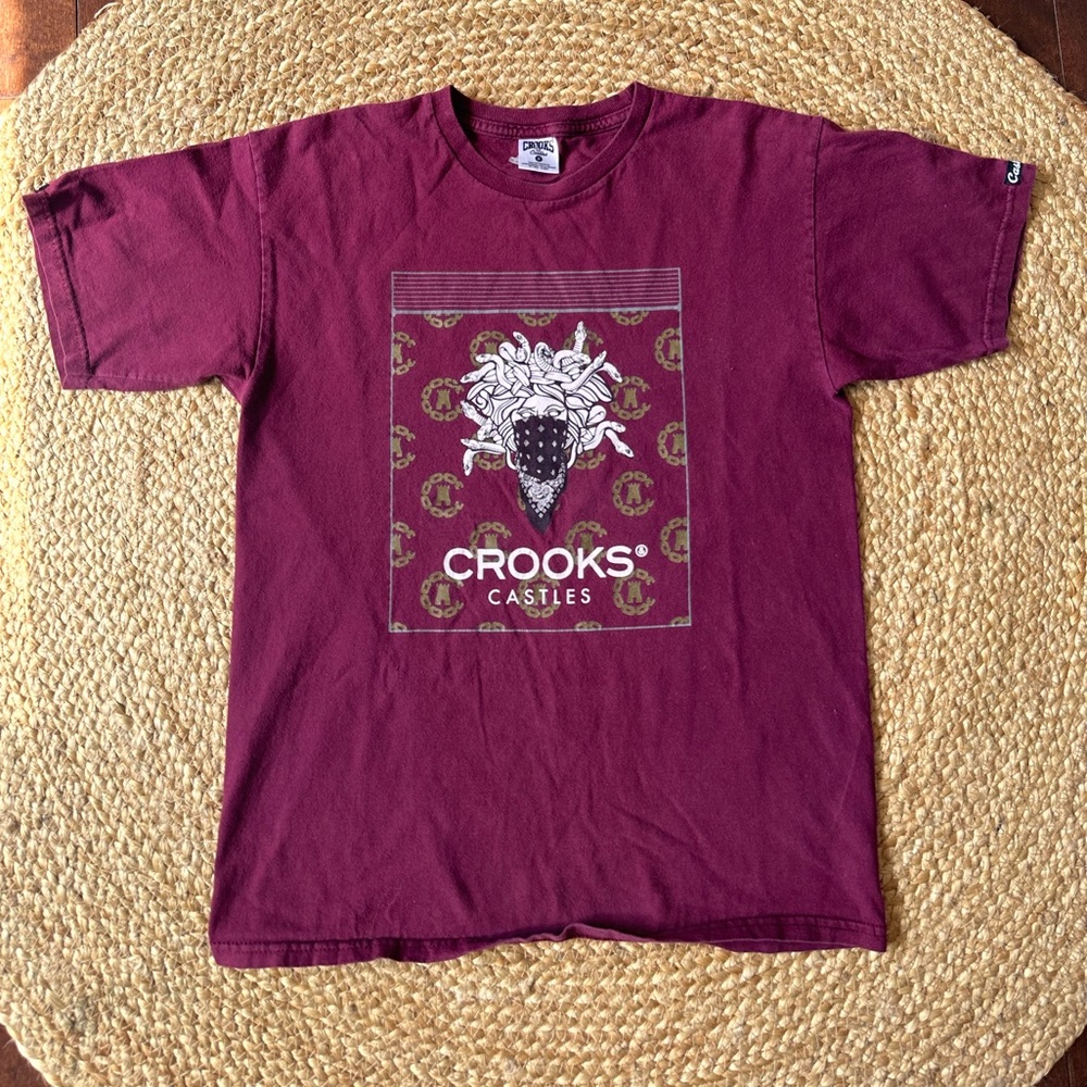 CROOKS & CASTLES Medusa Inspired T Shirt